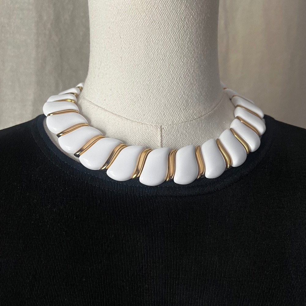Vintage White‎ Enamel Gold Collar Necklace Statement Choker